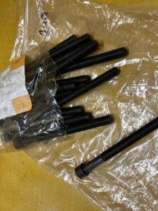 KOMPLET ŚRUBY TORX DO GŁOWICY SILNIKA BMW N51 N52 N52N N53 NOWY OEM