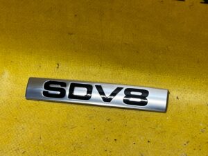 EMBLEMAT OZNACZENIE SILNIKA SDV8 RR VOGUE L405