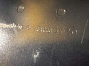 STELAŻ PODSTAWA POPRZECZKA FOTELI 3 RZĘDU MERCEDES GLS X166 890