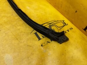 USZCZELKA DRZWI TYŁ PRAWA FORD EXPLORER MK6