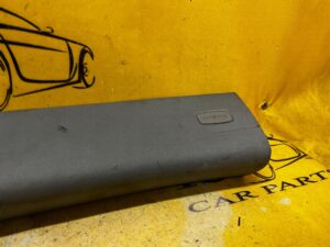 OSŁONA POSZYCIE SŁUPKA A PRZÓD PRAWE PRAWY PORSCHE PANAMERA 970 I LIFT