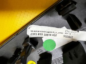 OSŁONA LISTWA OZDOBNA DEKOR KONSOLI DESKI AUDI SQ7 Q7 4M0