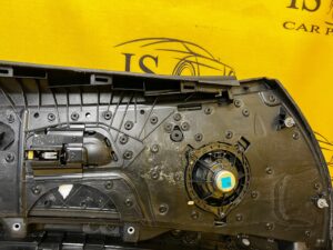 BOCZEK TAPICERKA DRZWI PRAWY PRZÓD BMW E92 M3