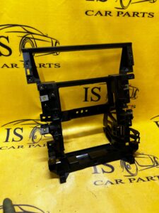 STELAŻ DESKI ROZDZIELCZEJ RANGE ROVER VOGUE L405