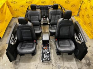 FOTELE KOMPLET WNĘTRZE BOCZKI FOTEL KANAP 6 OSÓB FORD EXPLORER MK6 VI 2021