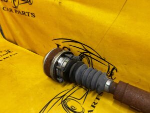 WAŁ NAPĘDOWY PRZÓD PRZEDNI FORD BRONCO 21-