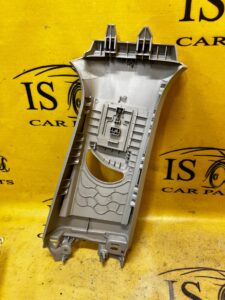 OSŁONA SŁUPKA B LEWA FORD ESCAPE MK4 USA