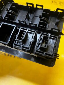 PANEL PRZEŁĄCZNIKÓW LAND ROVER DISCOVERY 5 V L462