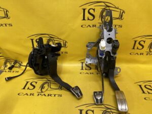 PEDAŁY GAZ HAMULEC FORD FIESTA MK7 ST LINE