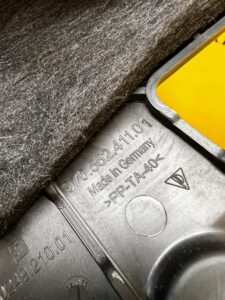 OSŁONA DOLNA KONSOLI DESKI KIEROWNICY LEWA PORSCHE PANAMERA 970 I LIFT