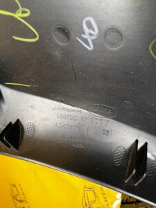 OSŁONA ZAŚLEPKA RAMKA FOTELA PRZÓD LEWY LEWA LAND ROVER DISCOVERY 5 V L462