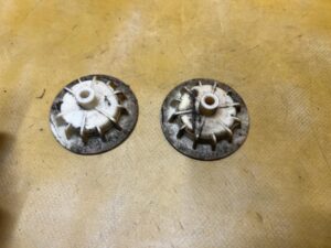 KOMPLET MOCOWANIE ABSORBERA ZDERZAKA TYŁ CHEVROLET CORVETTE C5 97-04