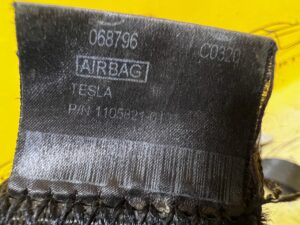 WYSTRZELONY PAS BEZPIECZEŃSTWA PRZÓD LEWY TESLA MODEL 3 PRZEDLIFT