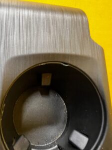 OSŁONA RAMKA TUNELU UCHWYT NA KUBKI CUPHOLDER FORD ESCAPE MK4