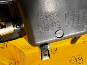 SCHOWEK PÓŁKA GNIAZDO USB TUNELU ŚRODKOWEGO FORD FUSION LIFT USA