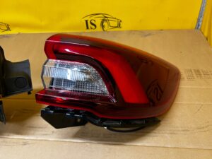 KOMPLET LAMPY LAMPA TYŁ TYLNE LEWA PRAWA FORD KUGA MK3 LIFT EU
