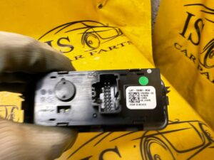 PRZEŁĄCZNIK PANEL ŚWIATEŁ FORD ESCAPE MK4 USA