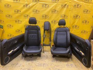 KOMPLET FOTELI WNĘTRZE KANAPA BOCZKI PODUSZKI FORD MUSTANG MK6 VI 6