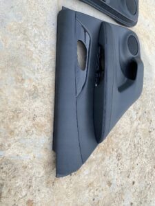 TAPICERKA DRZWI LEWY TYŁ NISSAN X-TRAIL T32