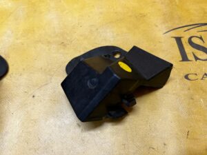 KOMPLET ŚLIZG MOCOWANIE WSPORNIK ZDERZAKA TYŁ PRAWY LEWY FORD FIESTA MK8