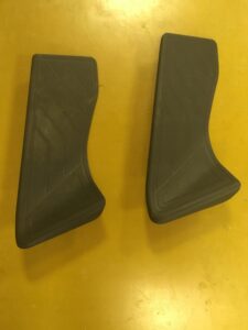 PODSTOPNICA PODNÓŻEK PRZEKŁADKA PEUGEOT 3008 II P84 5008 II P87