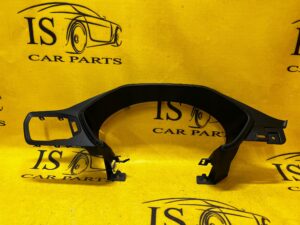 OSŁONA RAMKA LICZNIKA ZEGARÓW DESKI FORD KUGA MK3 CZARNA LISTWA