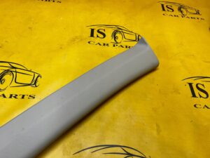 POSZYCIE OSŁONA OBUDOWA SŁUPKA PRZÓD A PRAWY DACIA JOGGER SANDERO III