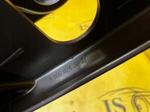 OSŁONA ZAŚLEPKA ZAMKA ZAWIASU FOTELA TYŁ MERCEDES GLS X166 BRĄZ