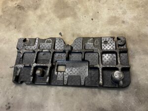 WYGŁUSZENIE WKŁAD OSŁONA BAGAŻNIKA MERCEDES GLS X166