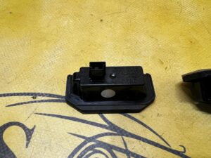 2 X LAMPKA PODŚWIETLENIE TABLICY REJESTRACYJNEJ TESLA MODEL 3 PRZEDLIFT