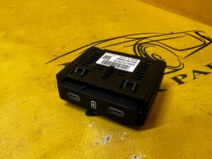 GNIAZDO PORT ŁADOWANIA USB C RENAULT ESPACE VI AUSTRAL MEGANE V E-TECH