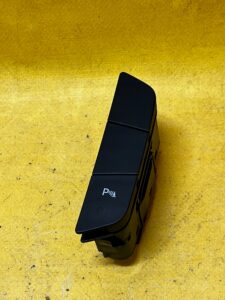 PANEL PRZEŁĄCZNIKÓW PDC PRZYCISK FORD KUGA MK3