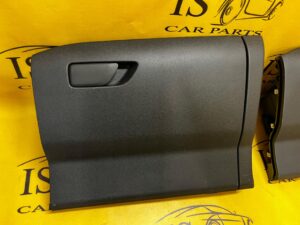 FORD KUGA III MK3 SCHOWEK PASAŻERA EUROPA