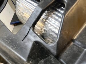 OSŁONA TERMICZNA ŚLIZG TYŁ LEWY PORSCHE PANAMERA 970 I LIFT HYBRID