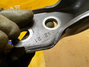 ZAWIAS DRZWI PRZÓD LEWY DOLNY FORD EXPLORER MK6