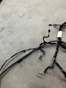 INSTALACJA WIĄZKA PODSUFITKI LAND ROVER DISCOVERY SPORT V L550