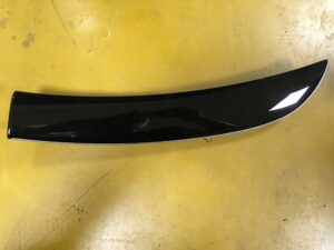 LISTWA OSŁONA DEKOR DESKI PASAŻERA INFINITI Q70 M