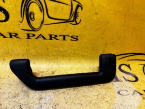 UCHWYT RĄCZKA PODSUFITKI PORSCHE CAYENNE II 7P5