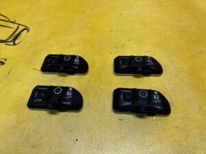 4 X CZUJNIK CIŚNIENIA OPON TPMS FORD ESCAPE MK4