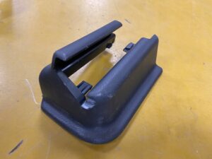 OSŁONA PROWADNICY SZYNY FOTELA MERCEDES INFINITI