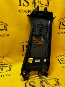 OSŁONA POSZYCIE SŁUPKA ŚRODKOWEGO B LEWA FORD KUGA MK3