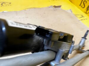 MECHANIZM SILNIK WYCIERACZEK PRZÓD PORSCHE MACAN 95B LHD