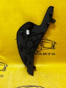 OSŁONA PLASTIK ZAŚLEPKA LEWA JAGUAR XJ X351