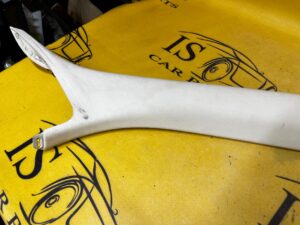 OSŁONA POSZYCIE TAPICERKA SŁUPKA A PRAWA ALCANTARA AUDI A8 D4