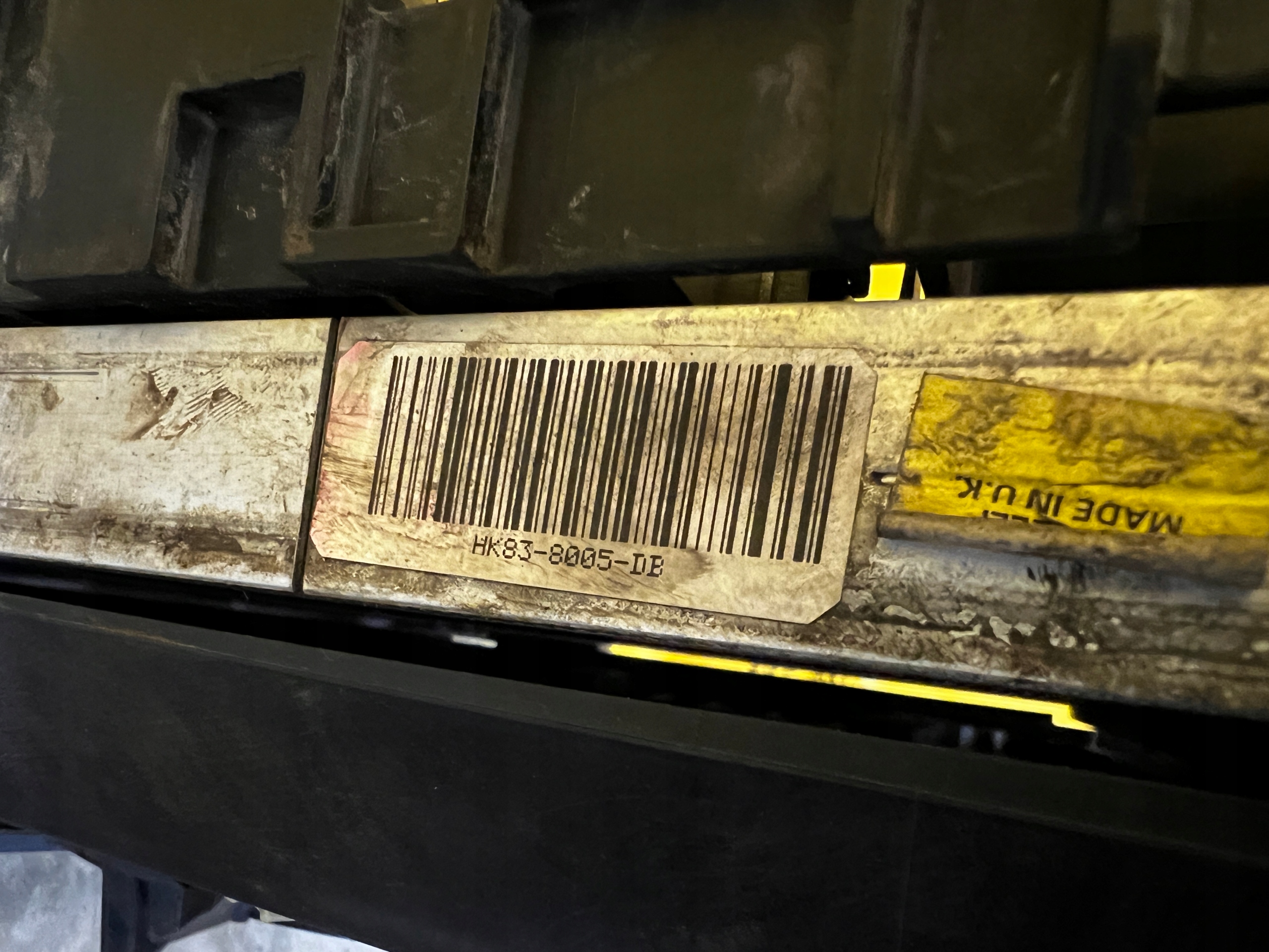 KOMPLET CHŁODNICE WODY KLIMATYZACJI WENTYLATOR RANGE ROVER VELAR L560 2.0D