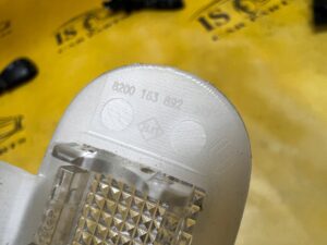 2 X LAMPKA OŚWIETLENIE PODSUFITKI RENAULT LAGUNA III