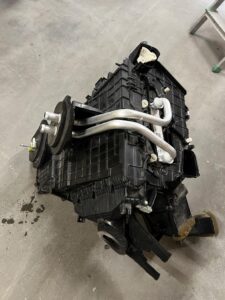 NAGRZEWNICA PAROWNIK DMUCHAWA KLIMATYZACJI FORD ESCAPE MK4