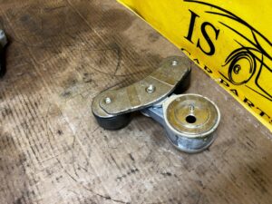 NAPINACZ PASKA ALTERNATORA PEUGEOT 508 I 2.0 HDI RXH 4HYBRID