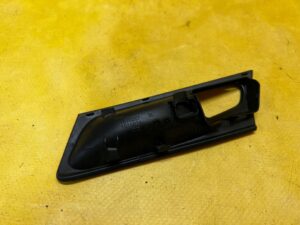 RAMKA OSŁONA KLAMKI WEWNĘTRZNEJ TYŁ PRAWY PRAWA BMW X6 E71