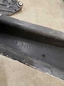 WAHACZ TYŁ TYLNY PRAWY LEWY VOLVO XC90 II